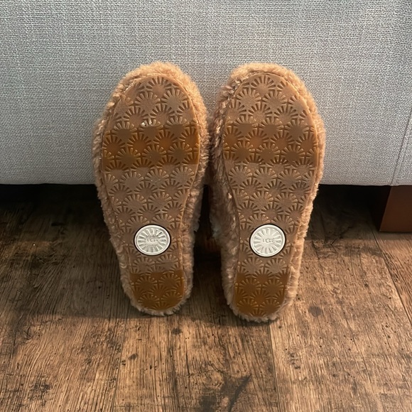 UGG Fluff Yeah Cow Print Slide Slippers - Picture 5 of 5